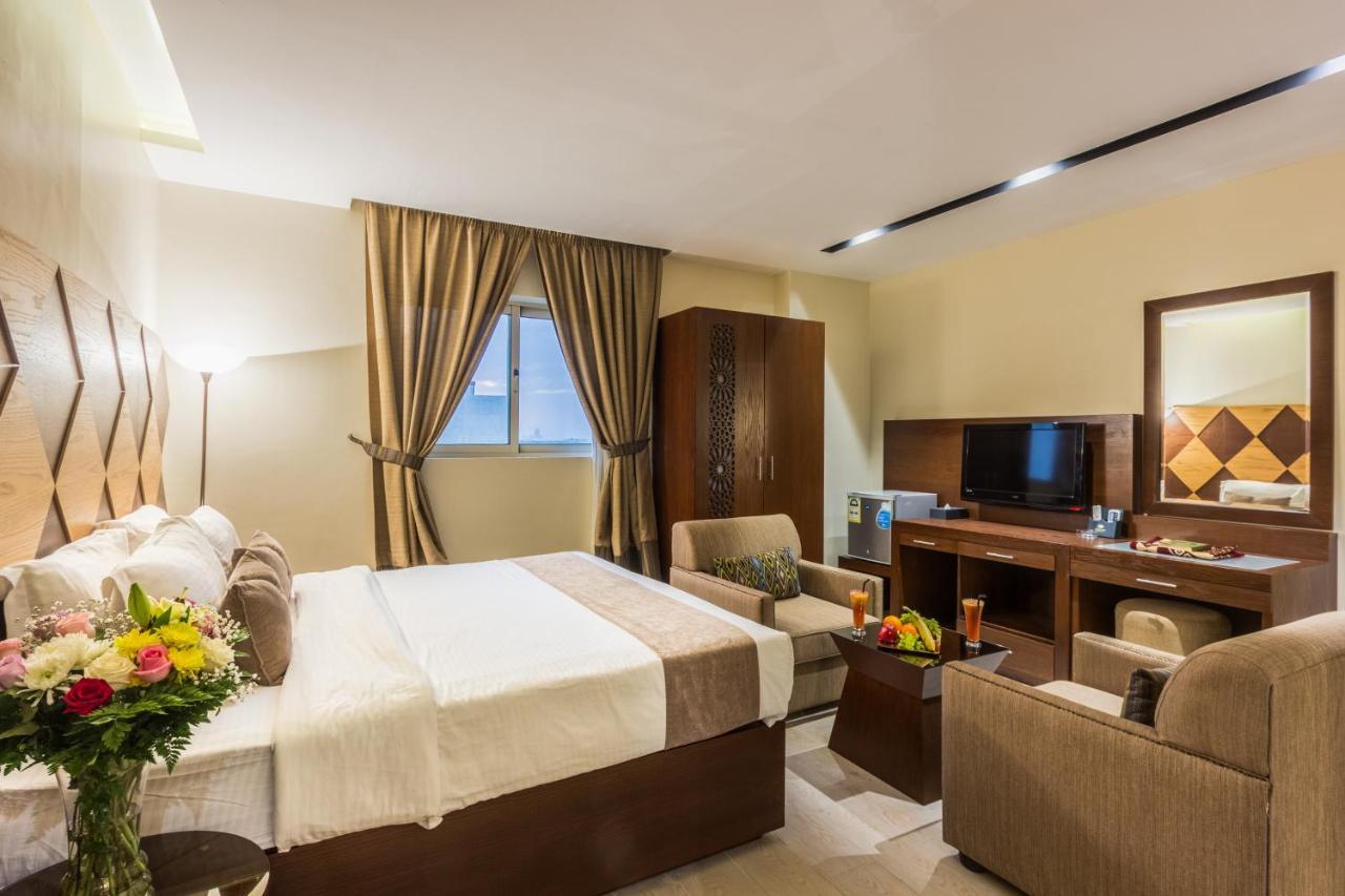 Al Muhaidb Al Diwan - Al Olaya ริยาดห์ ภายนอก รูปภาพ