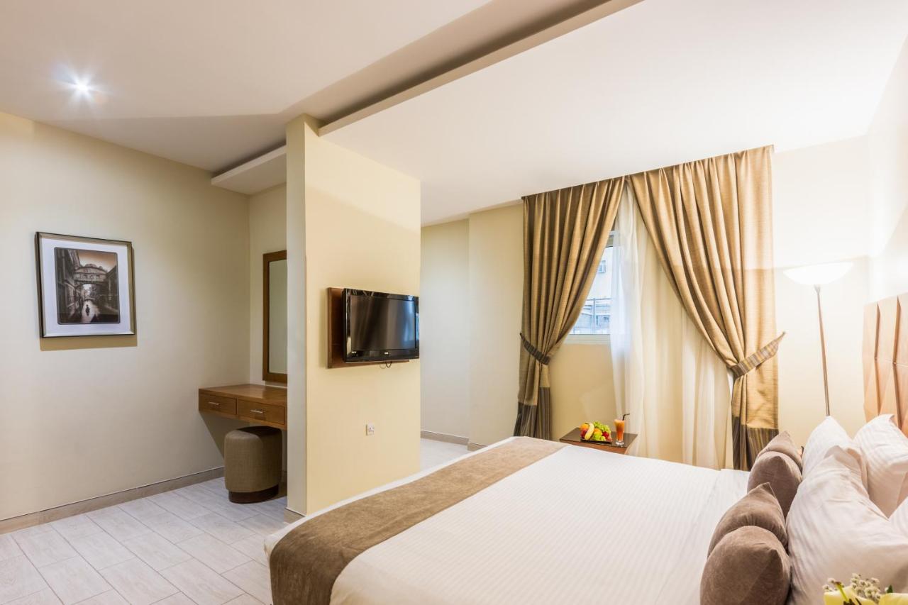 Al Muhaidb Al Diwan - Al Olaya ริยาดห์ ภายนอก รูปภาพ