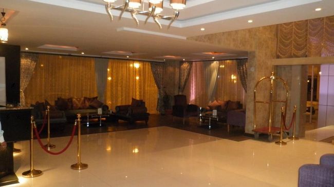 Al Muhaidb Al Diwan - Al Olaya ริยาดห์ ภายนอก รูปภาพ